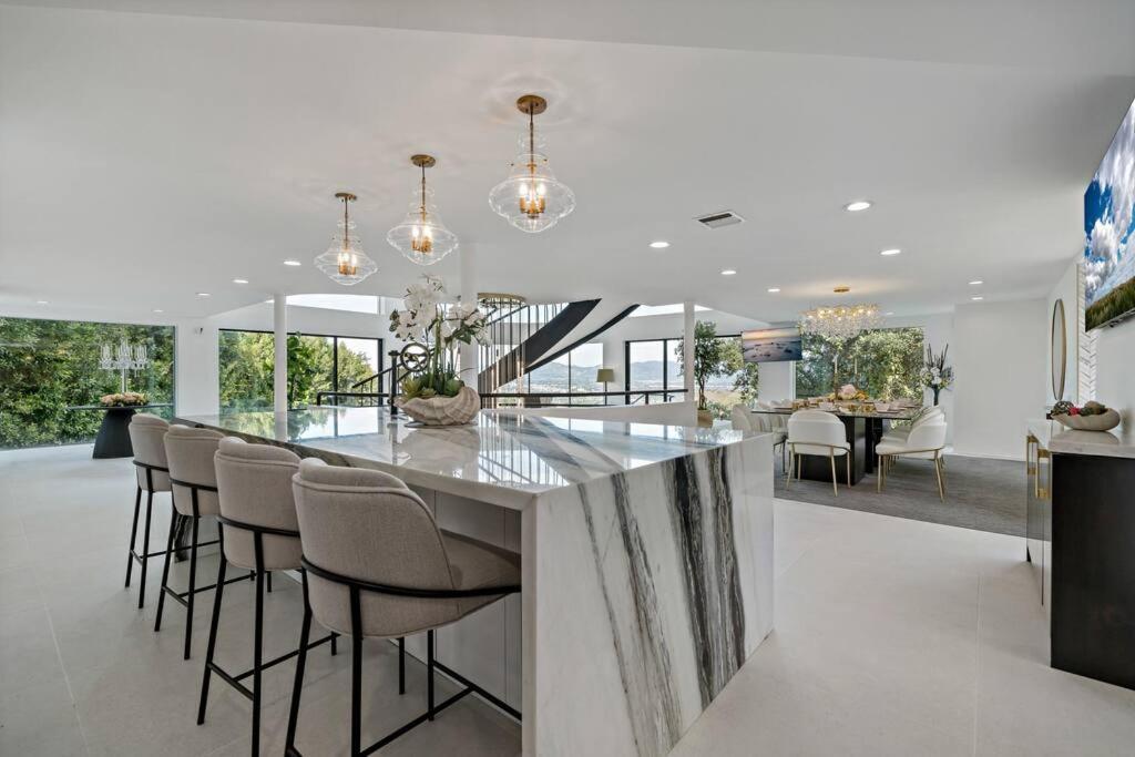 Luxury Yacht Mansion In Bel Air *